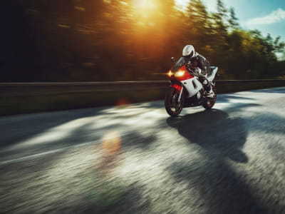 Фотообои Гоночный мотоцикл