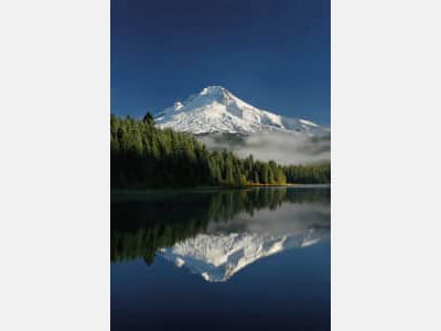 Фотообои Отражение горы в озере