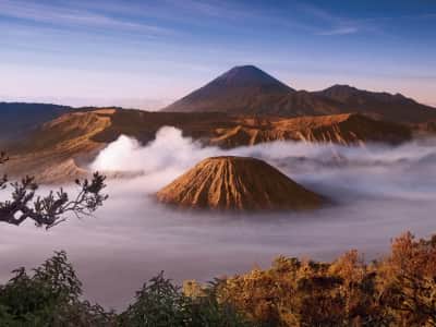 Фотообои Горы в Индонезии