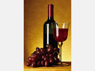 Фотообои Красное вино и виноград