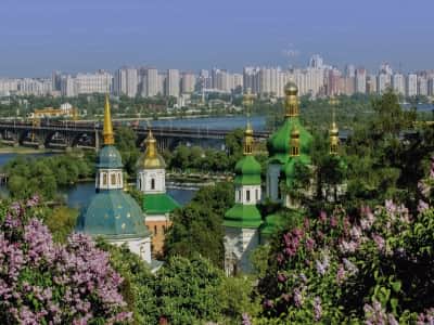 Фотообои Монастырь в Киеве