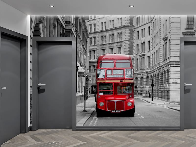 Фотообои Лондонский автобус в интерьере