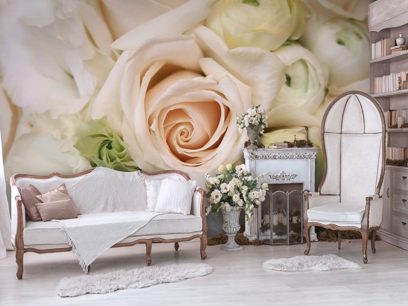 Фотообои Кремовые розы в интерьере гостиной