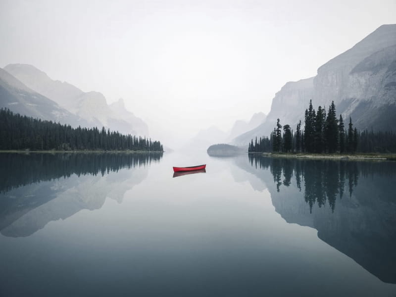 Фотообои Одинокая лодка