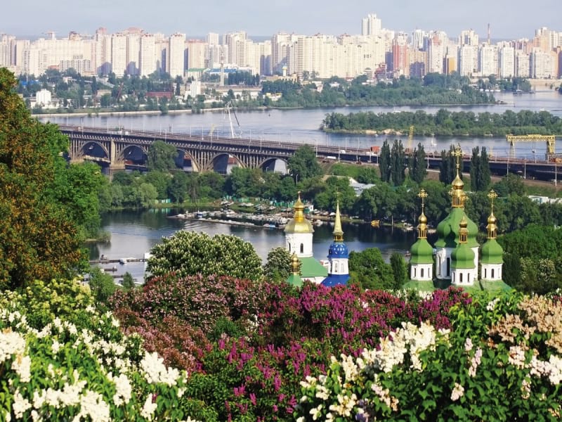 Фотообои Выдубицкий монастырь