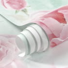 Миниатюра фотообоев Розы в утреннем саду фрагмент #1