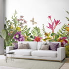 Мініатюра фотошпалер Строкатий сад квітів в інтер'єрі вітальні