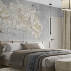 Миниатюра фотообоев Цветение белых пионов в интерьере спальни